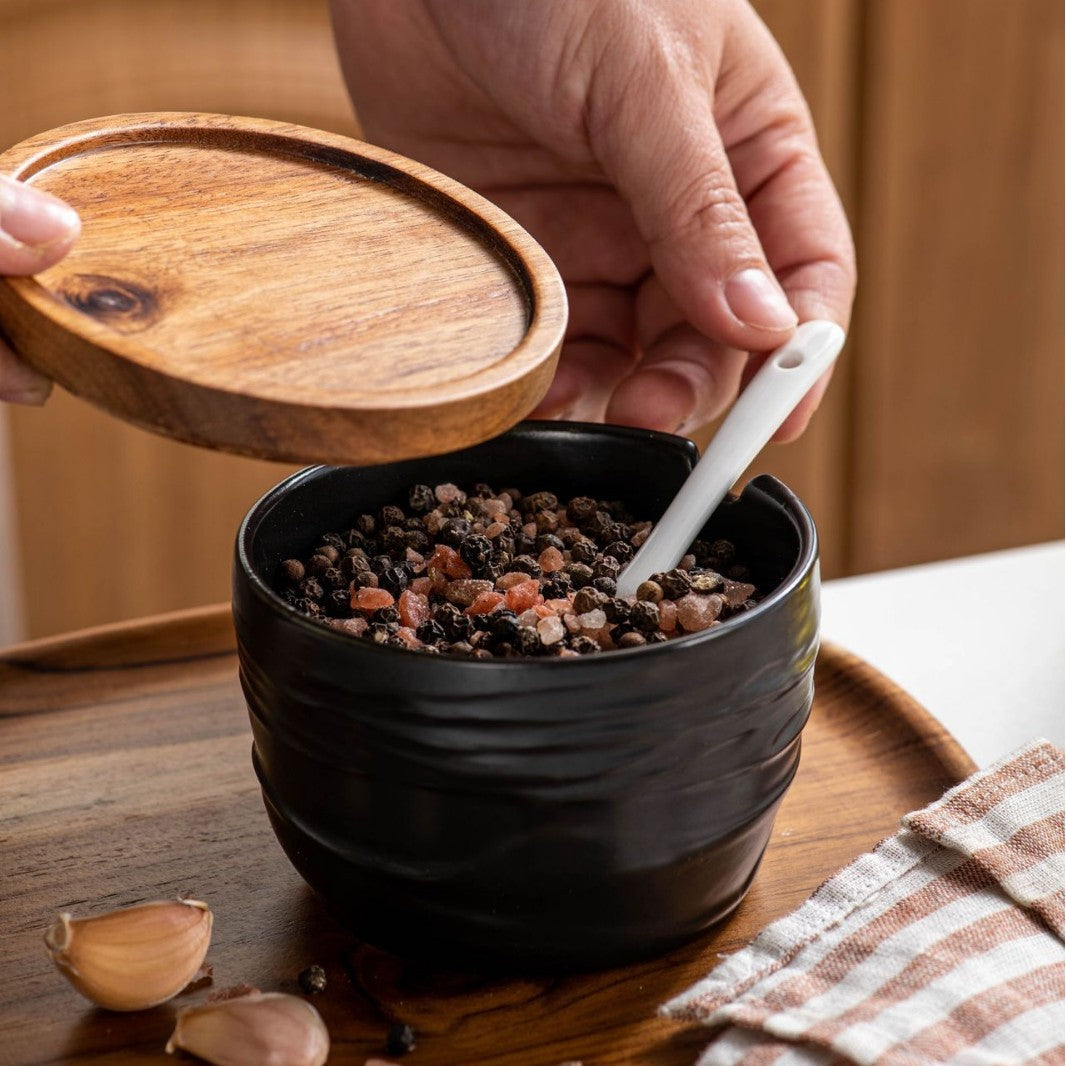 Minimalist Ceramic Spice Jar Set with Wooden Lids & Spoons, Black - White Kitchen Seasoning Storage Containers