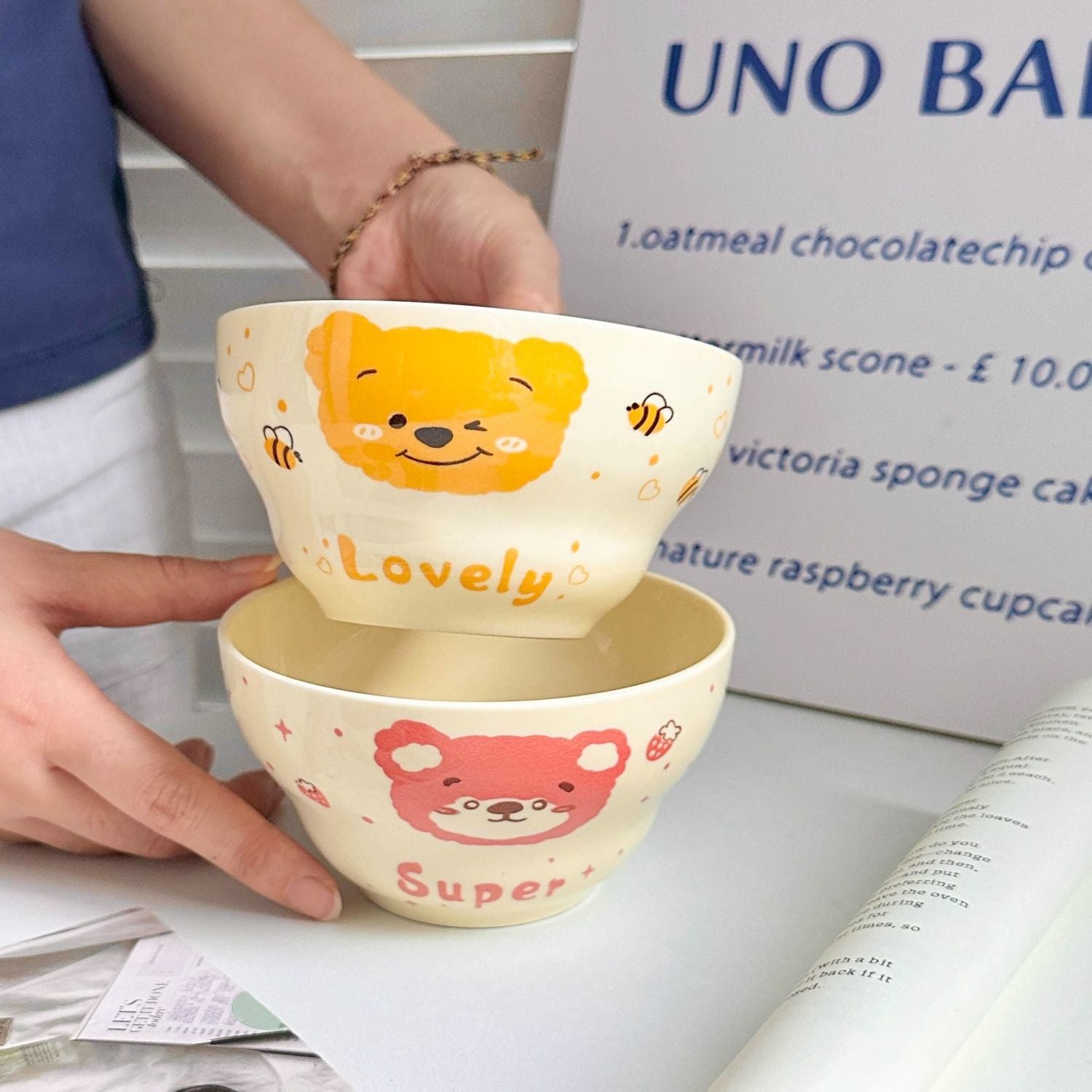 Cartoon Bear Ceramic Bowl Set – Cute Hand-Painted Tableware, Multi-Purpose Rice, Soup & Dessert Bowls, Family & Kids Dishware (Set of 4)