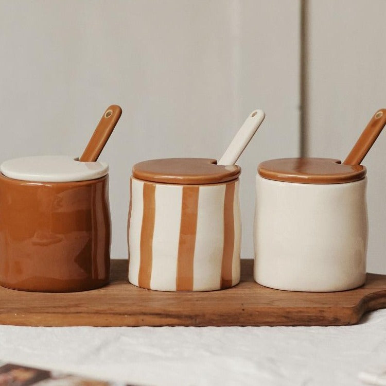High-Temperature Ceramic Spice Jar Set with Lid and Spoon – Kitchen Seasoning Container for Salt, Sugar, Coffee, and Tea Storage